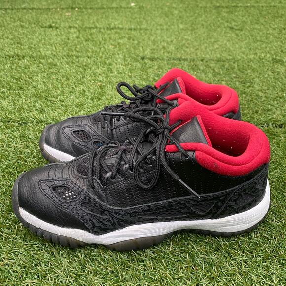Jordan 11 IE Low Retro Black Red 2011 4.5Y 306006-001 - Picture 1 of 6